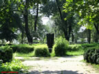 Fantana arteziana parc.jpg (185kb)